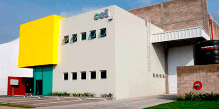 Planta de produccin de etiquetas adhesivas CEI
